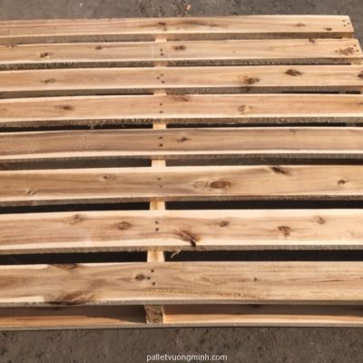 Pallet gỗ 1000x1200x130mm - 3 đố 8 thanh 3 chân