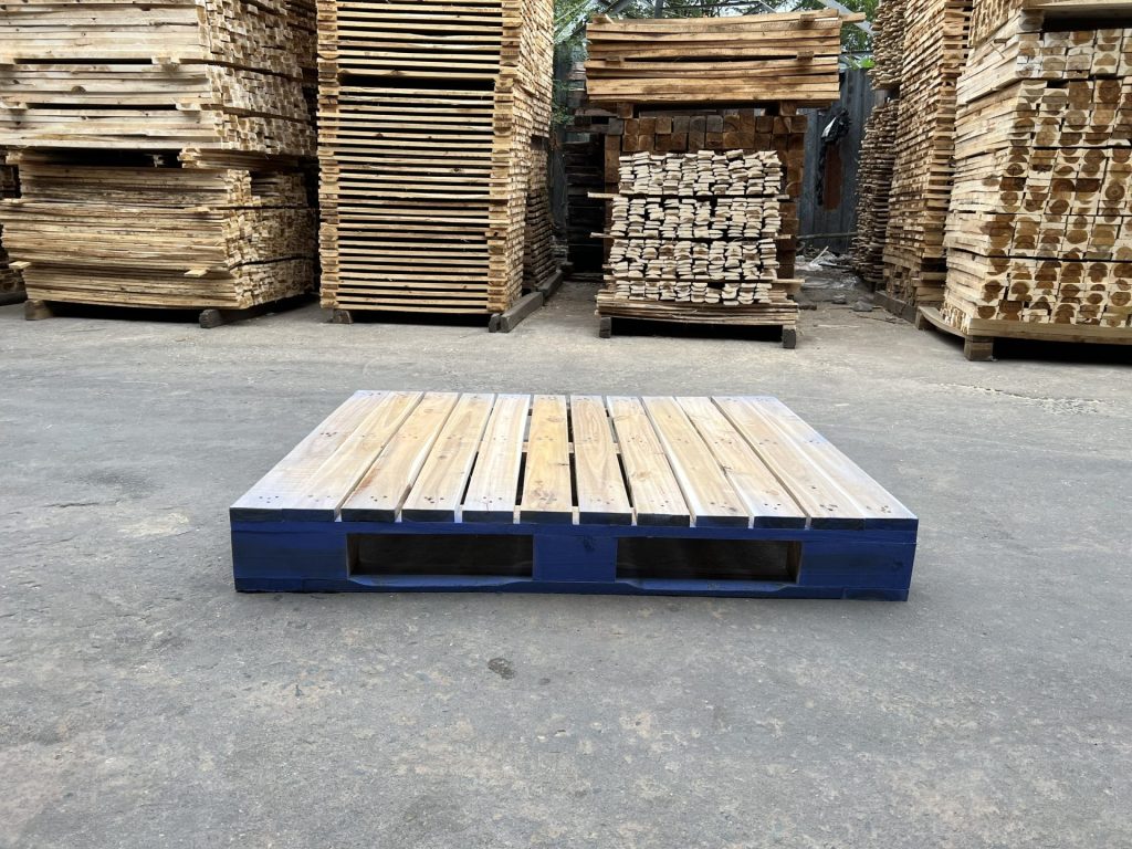 Pallet gỗ 1000x1200 - VM234404 - chuyên dùng trong kho - loại giống loscam