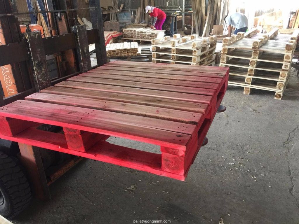 Pallet gỗ chịu tải trọng cao